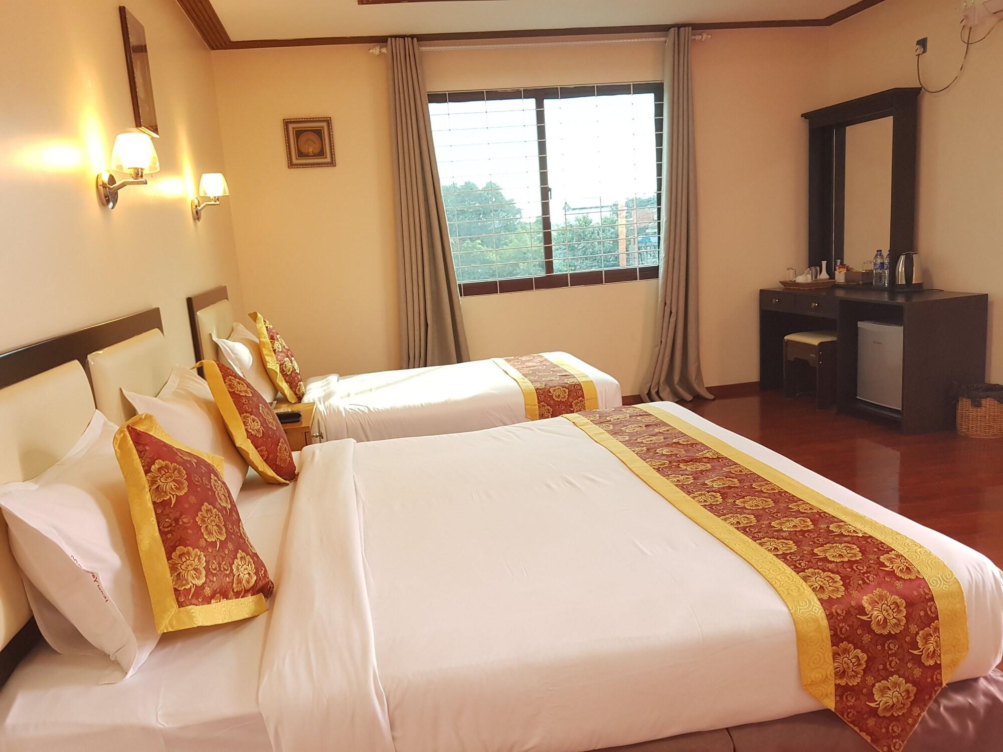 Hotel Yadanar Oo Mandalay Exteriér fotografie