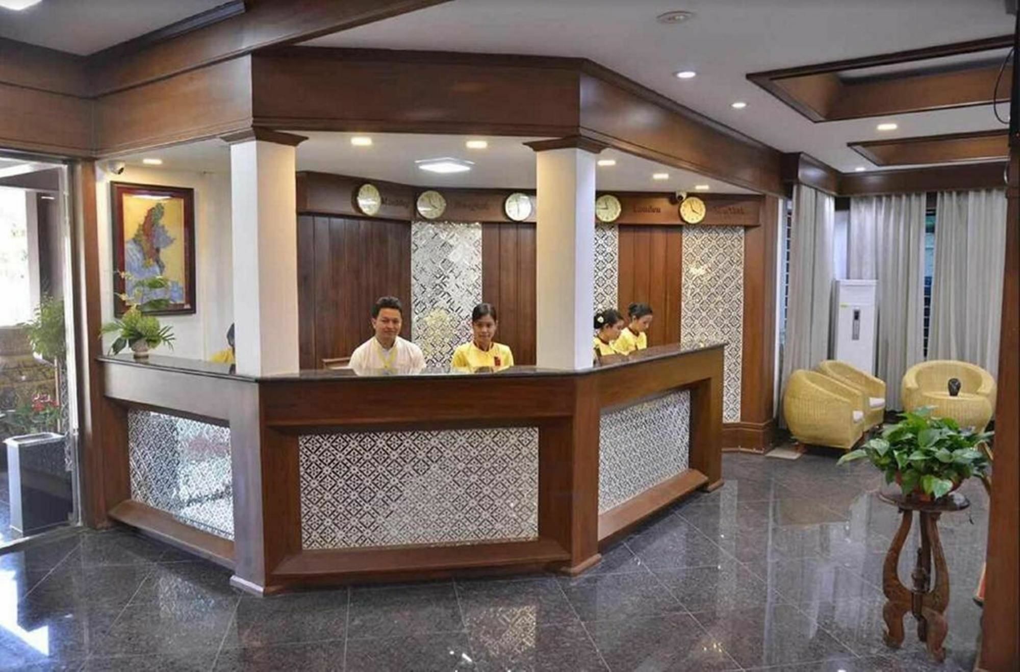 Hotel Yadanar Oo Mandalay Exteriér fotografie